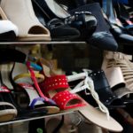 Cómo combinar tus zapatos con diferentes estilos de ropa: trucos de moda